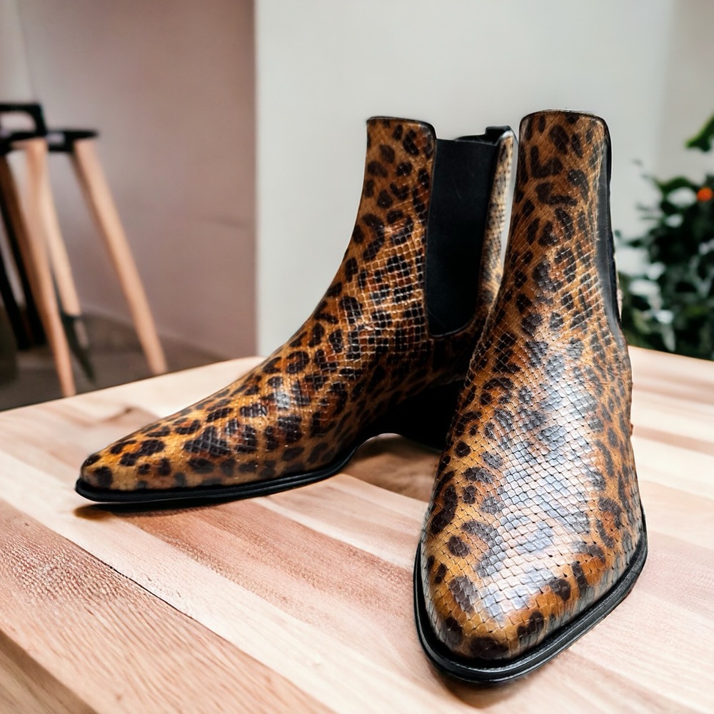 Celine women’s snakeskin feel leather ankle boots with leopard print - sz EU 41